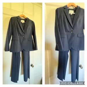 Banana Republic 2-piece blue pant suit. Size 6P jacket, size 8 pant. Like new.